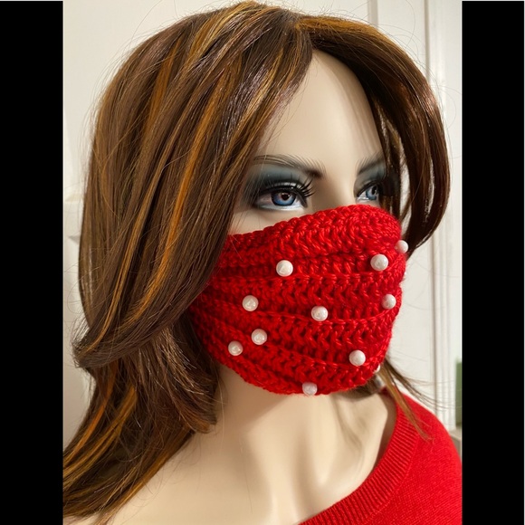 Decorative Hand-knitted Face Mask - Picture 3 of 11